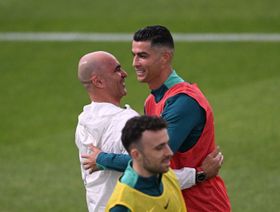 مدرب البرتغال: رونالدو استعاد سعادته وأدعوكم لمشاهدة الدوري السعودي