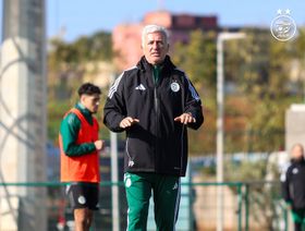 بيتكوفيتش يجري تغييرات على تشكيلة الجزائر ويكشف موقف حجام وشرقي