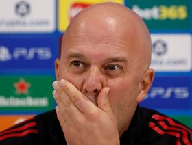 سلوت: وضع ليفربول الحالي سخيف وغير معقول