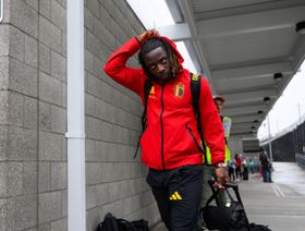 إصابة دوكو تُربك تدريبات بلجيكا.. والمؤشرات الأولية مطمئنة