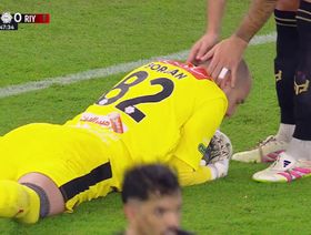 ملخص وأهداف مباراة الأهلي والرياض (1-1) بدوري روشن السعودي