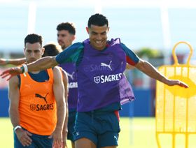 احذر يا رونالدو.. "تماسيح" بجوار مقر إقامة البرتغال بكأس العالم