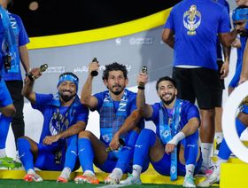 نيوم يحتفل بلقبه وصعوده التاريخي إلى دوري روشن السعودي