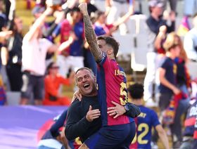 كيف يعوّض فليك مدرب برشلونة رحيل إنييغو مارتينيز؟
