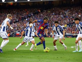 لامين يامال في علاقة عاطفية جديدة.. هل يحافظ على أدائه هذه المرة؟