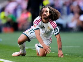 كوكوريا يكشف معاناته مع ثلاثي ريال مدريد: يسبقونني دائماً