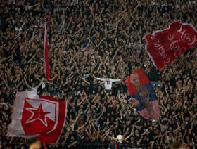 يويفا يعاقب جمهور ريد ستار الصربي مجدداً بسبب العنصرية