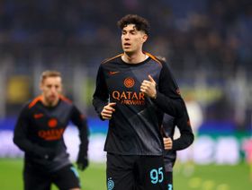 مفاوضات متقدمة بين برشلونة وأليساندرو باستوني.. تنتظر موافقة هانزي فليك