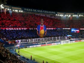 "أمير المدينة أصبح ملك العالم".. ديمبيلي يحظى بتكريم تاريخي بحديقة الأمراء