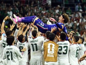 الحارس أوتشوا يصبح أكبر لاعب يشارك مع المكسيك في كأس العالم