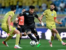شاهد.. الحزم يخطف تعادلاً قاتلاً ويحرم الشباب من أول فوز بدوري روشن