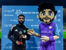 البريكان الأفضل ورياض محرز بين الأسوأ في مباراة الأهلي والنجمة