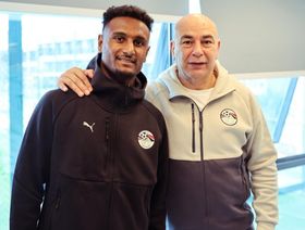 حارس أرسنال ورونالدينيو الدنمارك.. كيف كانت تجارب منتخب مصر مع مزدوجي الجنسية؟