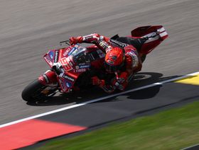 "MotoGP".. مارك ماركيز يفوز بسباق ألمانيا ليكمل ثنائية زاكسنرينغ