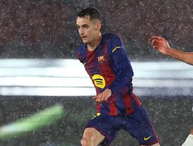 بعد تهميش فليك.. كاسادو يحسم مستقبله مع برشلونة