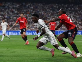 فينيسيوس بديلاً ضمن مفاجآت تشابي بتشكيلة ريال مدريد أمام أوفييدو