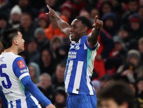 "عقدة مانشستر يونايتد".. ويلبيك يسير على خطى محمد صلاح وهنري