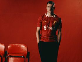 ليفربول يؤجل إعلان أرقام قمصان لاعبيه الجدد.. ما السبب؟