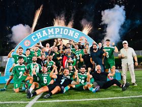 في أطول موسم.. الأنصار يهزم النجمة ويتوج بطلاً للدوري اللبناني
