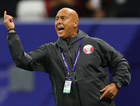 قطر جازفت بتغيير المدرب... فهل تحتفظ بلقبها في كأس آسيا؟