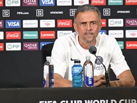 إنريكي: أشجع برشلونة واللعب ضد ريال مدريد محفز دائماً
