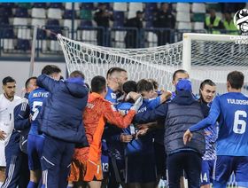 نافباخور الأوزبكي يدخل في منافسة مع الهلال بعد هزيمة نساجي