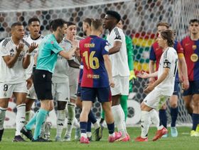 بسبب قناة ريال مدريد.. تغيير جذري في توقيت اختيار الحكام بالليغا