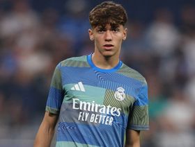 ألونسو يعتذر لمدافع ريال مدريد بعد تصريحاته عقب الفوز على ألافيس