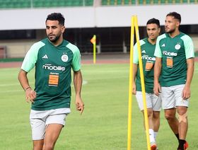 كأس إفريقيا: الجزائر تتكفل بنصف ثمن تذاكر سفر ألفي مشجع