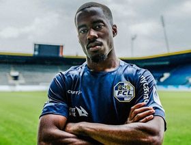 انتزعه من الزمالك.. الرياض السعودي يضم الفرنسي أوكو