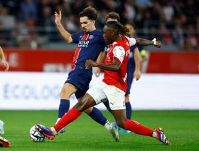 الأهلي يدعم وسطه بالفرنسي أتانغانا من ريمس الفرنسي