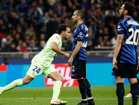 كلاكيت ثاني مرة.. إنتر وبرشلونة يتعادلان 3-3 في قمة الموسم