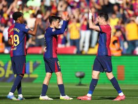 كم نقطة يحتاجها برشلونة لحسم لقب الدوري الإسباني؟