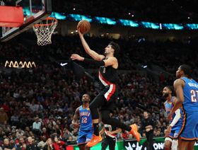 NBA.. تريل بليزرز يلحق بثاندر الخسارة الأولى هذا الموسم