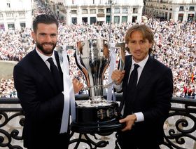ماذا قال لاعبو ريال مدريد خلال الاحتفال بلقب الليغا؟