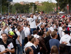 برشلونة يتخذ إجراءات صارمة لمنع تكرار "خيانة 2022" أمام فرانكفورت