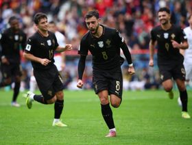 برونو فرنانديز وجواو نيفيز يرسلان البرتغال إلى كأس العالم بفوز ساحق على أرمينيا