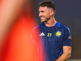 هل ينتقل لابورت مدافع النصر إلى الدوري الإيطالي؟