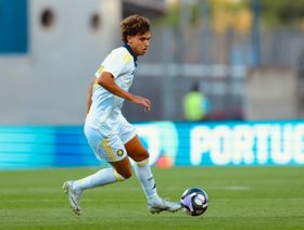 شاهد.. جواو فيليكس يضع بصمته الأولى مع النصر بصنع هدفين وركلة جزاء