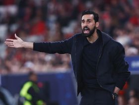 ألفارو أربيلوا: فينيسيوس شجاع ولدى "يويفا" فرصة لتوجيه ضربة قوية للعنصرية