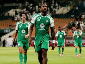 إيفان توني الأفضل وتقييم صادم لأسوأ لاعب في مباراة الأهلي وأبها