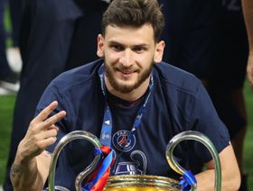 كفاراتسخيليا أفضل لاعب في دوري أبطال أوروبا وسيطرة باريسية على التشكيلة المثالية