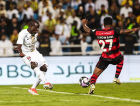 شاهد.. قذيفة كانتي تُلحق الاتحاد بالهلال في صدارة دوري روشن