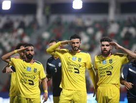 شاهد.. الاتفاق بعشرة لاعبين ينتزع نقطة من ضيفه الحزم