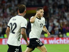 فيرتز وأميري ينقذان ألمانيا في 3 دقائق أمام إيرلندا الشمالية