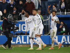 قناة تلفزيونية تكشف كلمات فينيسيوس بعد تجاهل ركلة جزاء لريال مدريد