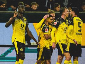 دورتموند يهزم أوغسبورغ بصعوبة وسيرهو غيراسي يكسر صياماً طويلاً