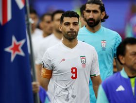 طارمي وزميله في أزمة بالمطار.. وإيران تندد "الأكثر معاناة في المونديال"