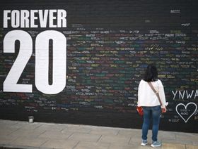 عبارة "20 للأبد" على قمصان لاعبي ليفربول تخليداً لذكرى جوتا