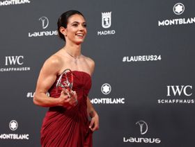 الإسبانية بونماتي تُتوج بجائزة لوريوس لأفضل رياضية في العام
